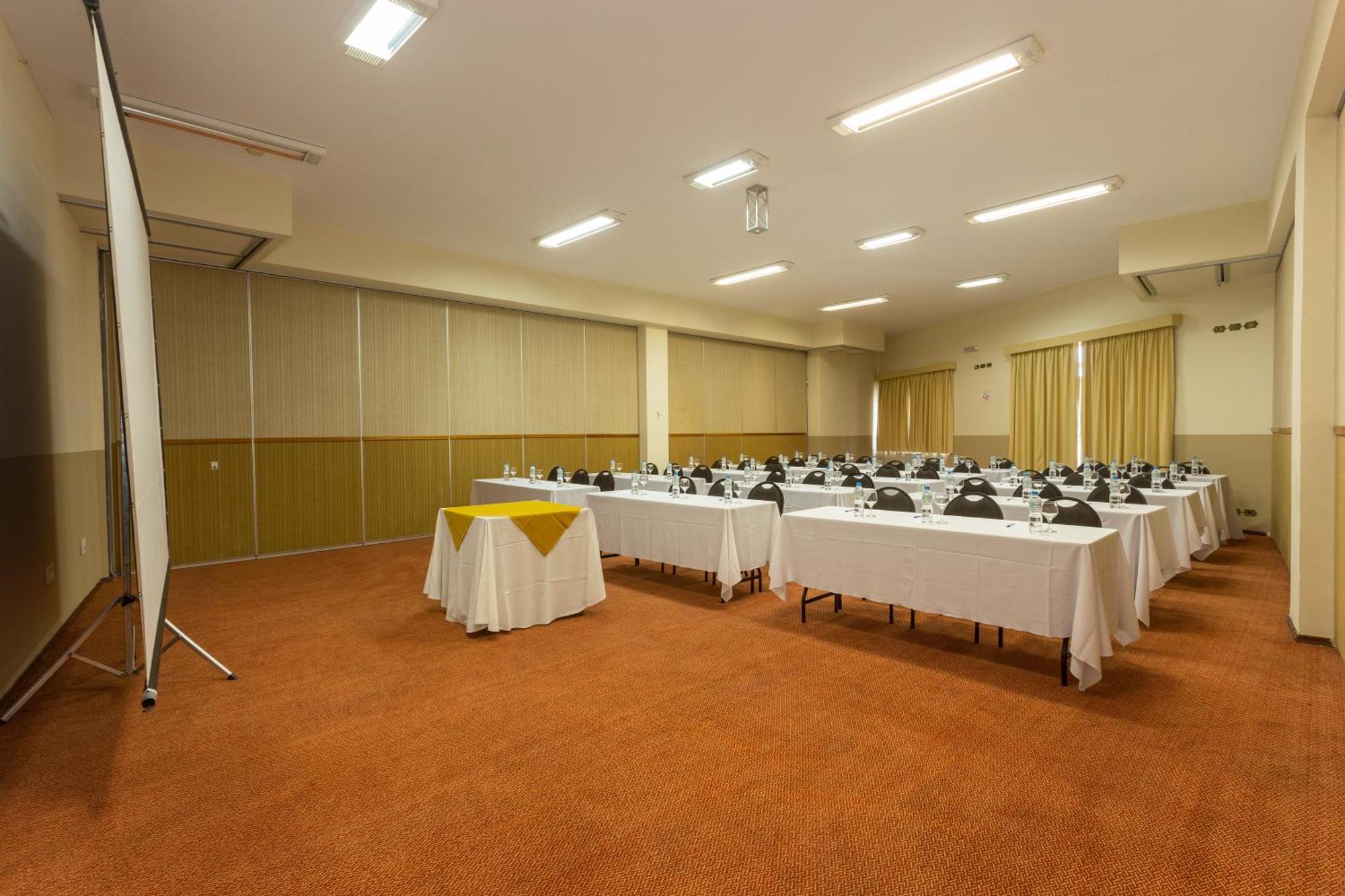 Hotel Leao Da Montanha Campos do Jordão Buitenkant foto