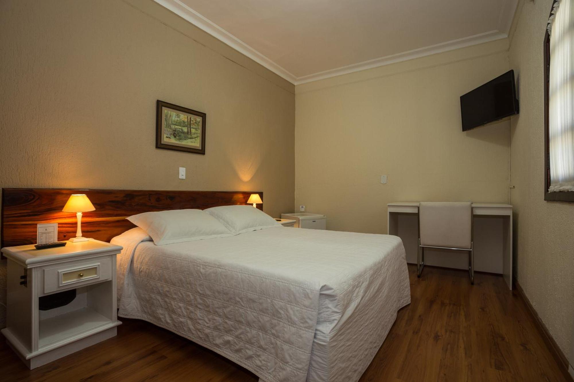 Hotel Leao Da Montanha Campos do Jordão Buitenkant foto