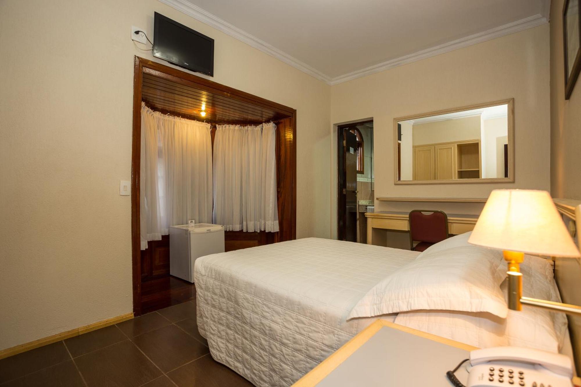 Hotel Leao Da Montanha Campos do Jordão Buitenkant foto